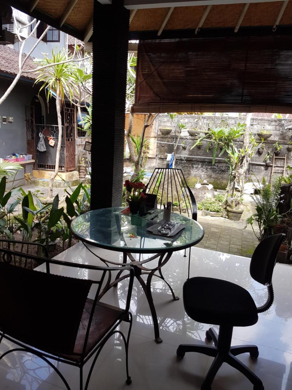 Mawar Homestay Canggu Экстерьер фото